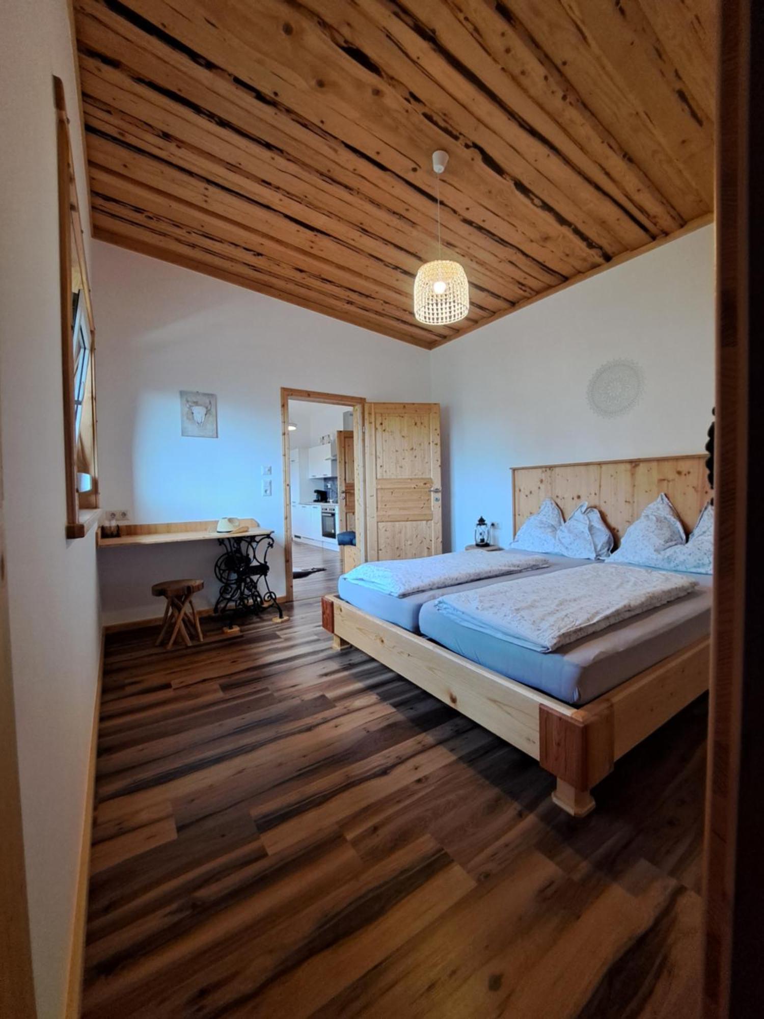 Erlebnisbauernhof Gutschi Ranch Kamp 部屋 写真