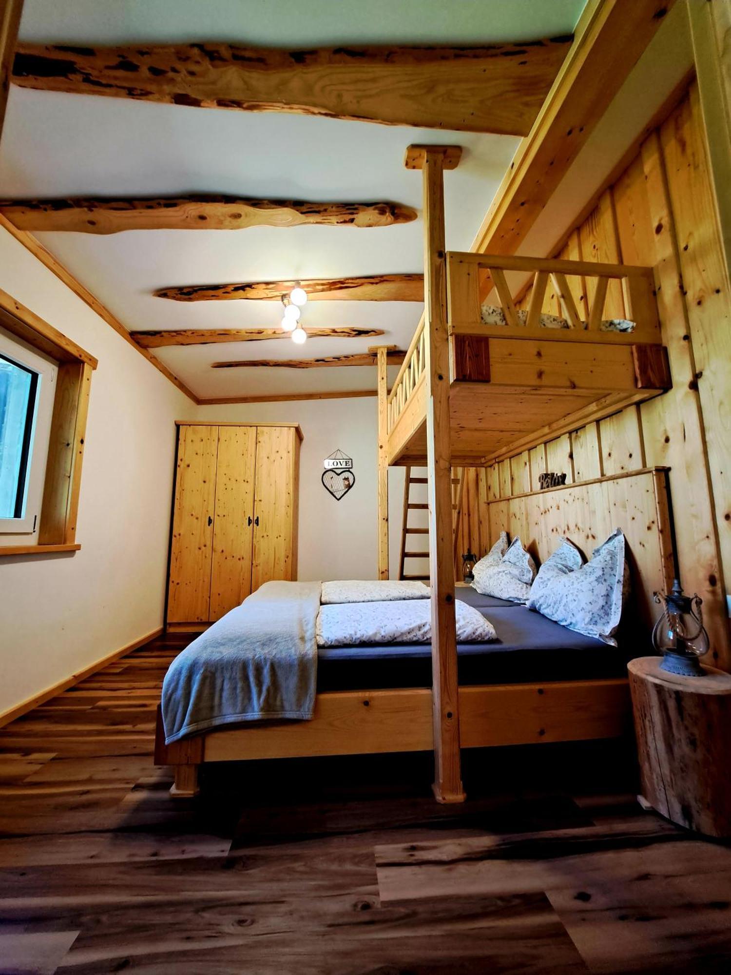 Erlebnisbauernhof Gutschi Ranch Kamp 部屋 写真